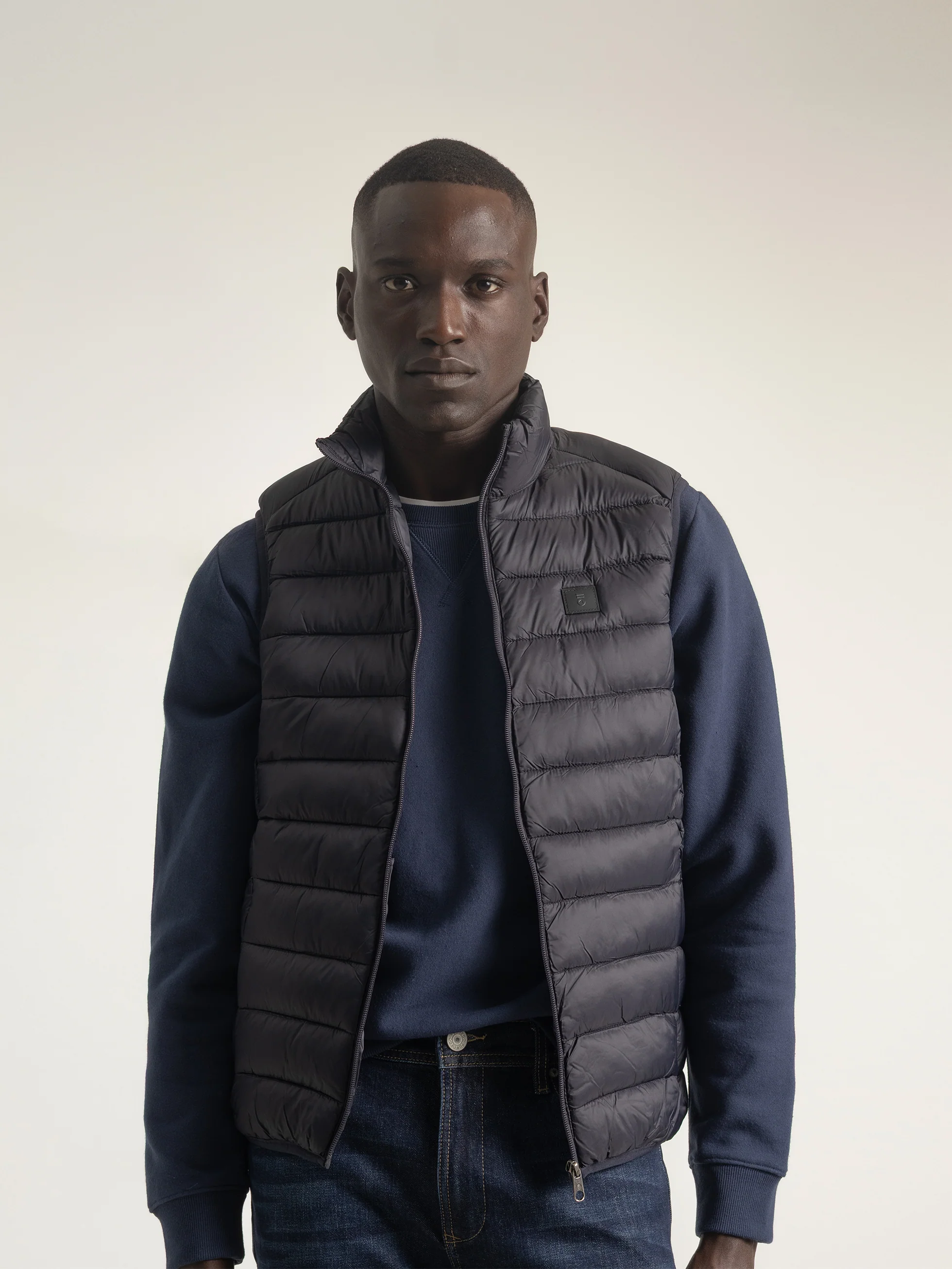 CHALECO ACOLCHADO ULTRA LIGHT AZUL NOCHE - Image 3